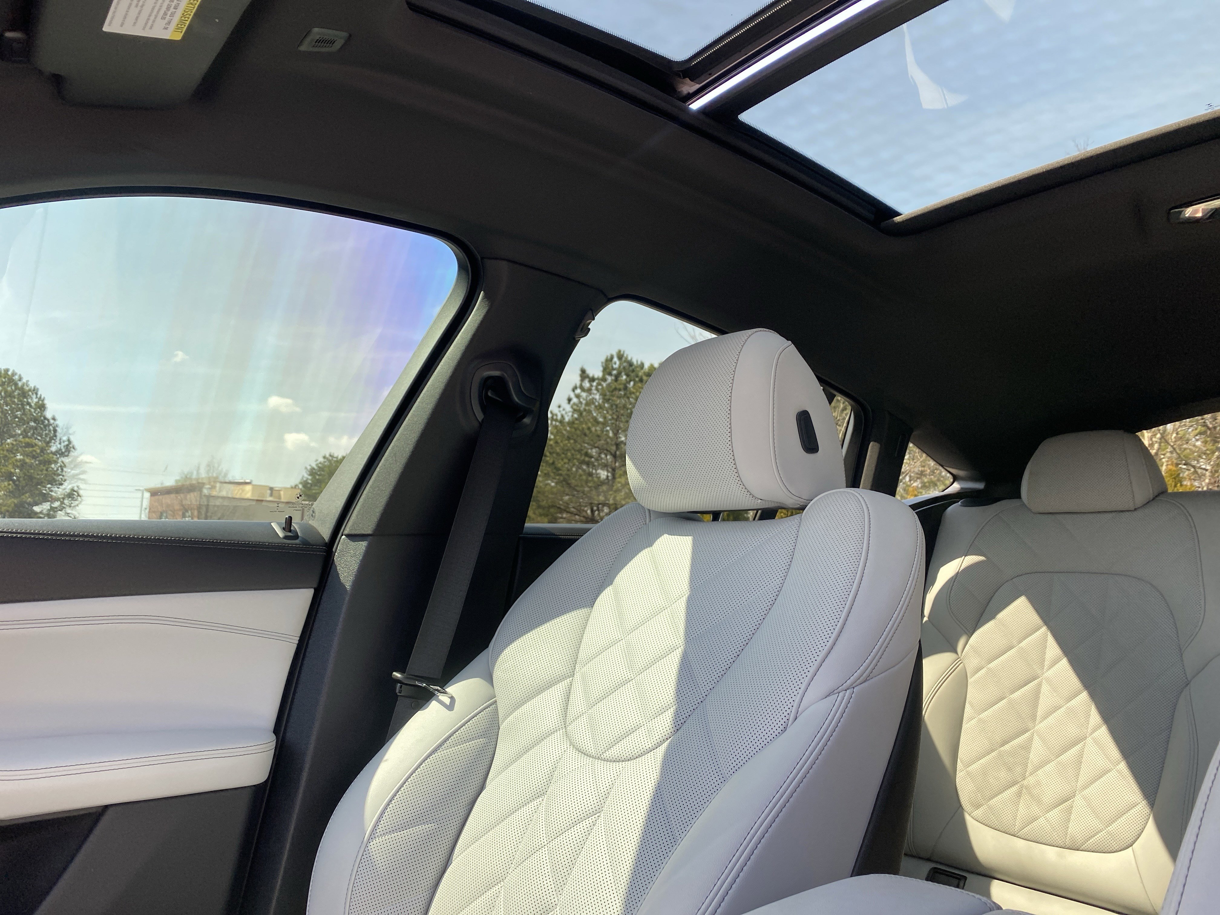 Used 2024 BMW X6 xDrive40i w/ M Sport Professional Package image 20