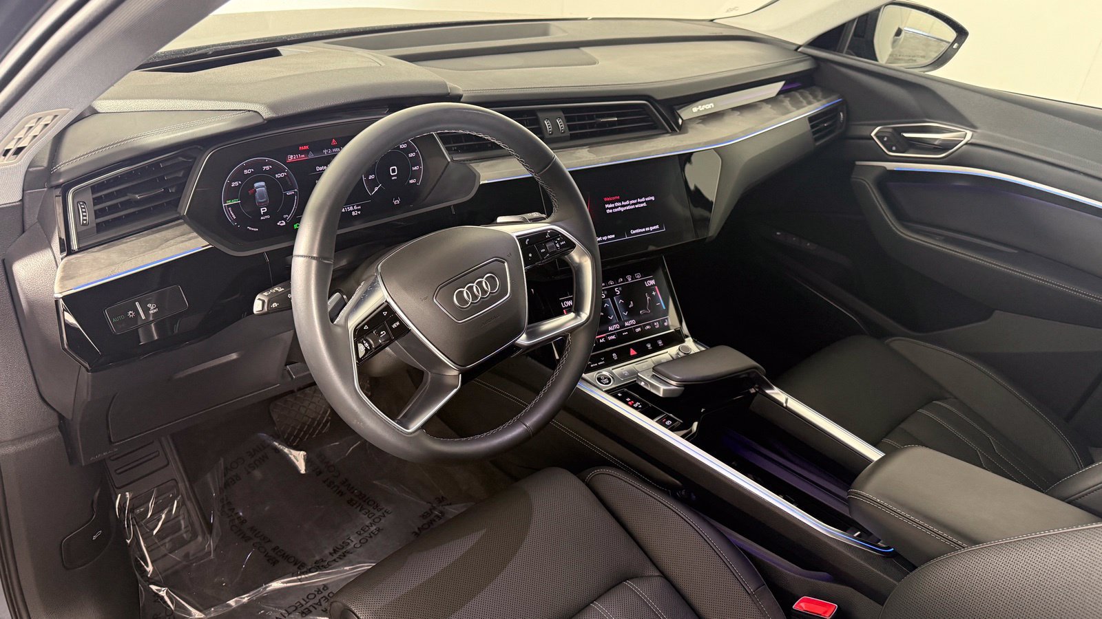 Used 2024 Audi Q8 e-tron Prestige w/ Prestige Package AWD/4WD image 9