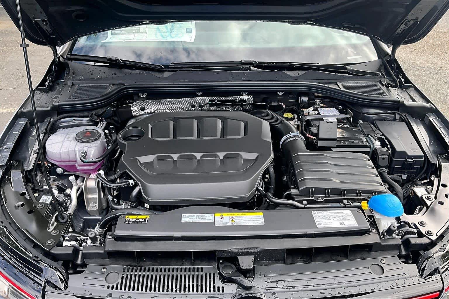 New 2026 Volkswagen GTI SE FWD image 16