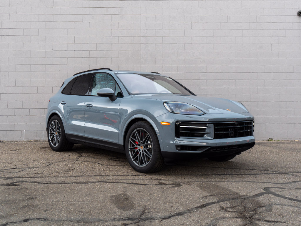 New 2026 Porsche Cayenne S AWD/4WD image 9