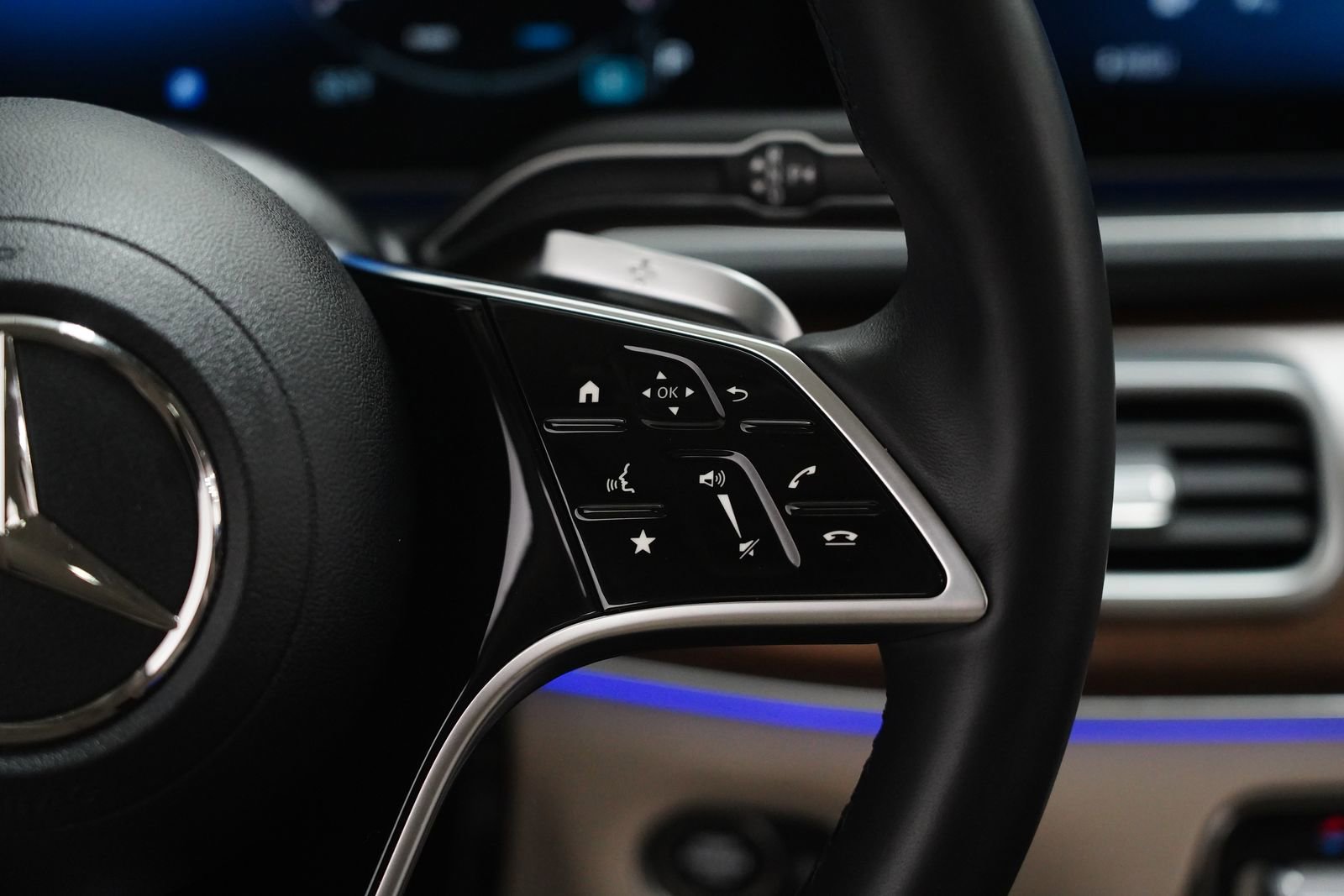 Certified 2024 Mercedes-Benz GLE 350 4MATIC image 19