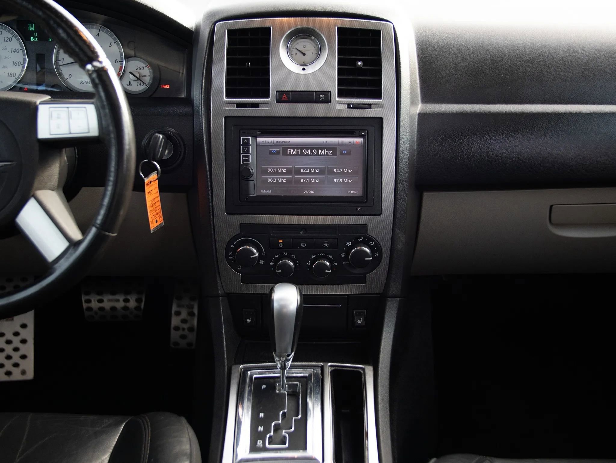 Used 2006 Chrysler 300 SRT8 w/ SRT Option Group II image 26