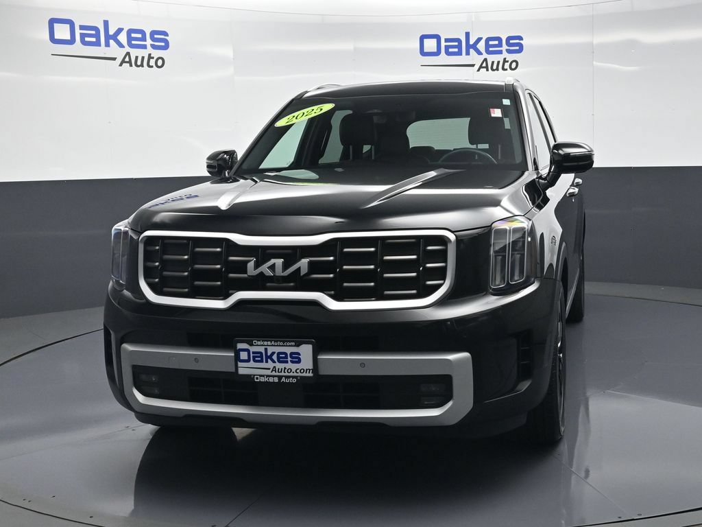 Certified 2025 Kia Telluride SX Prestige AWD/4WD image 3