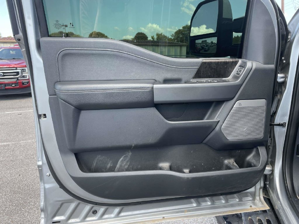 Used 2023 Ford F250 Lariat w/ Tremor Off-Road Package AWD/4WD image 15