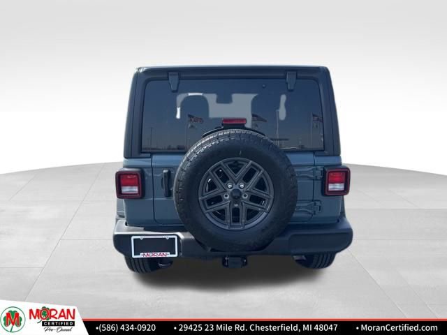 Used 2024 Jeep Wrangler Sport S image 4