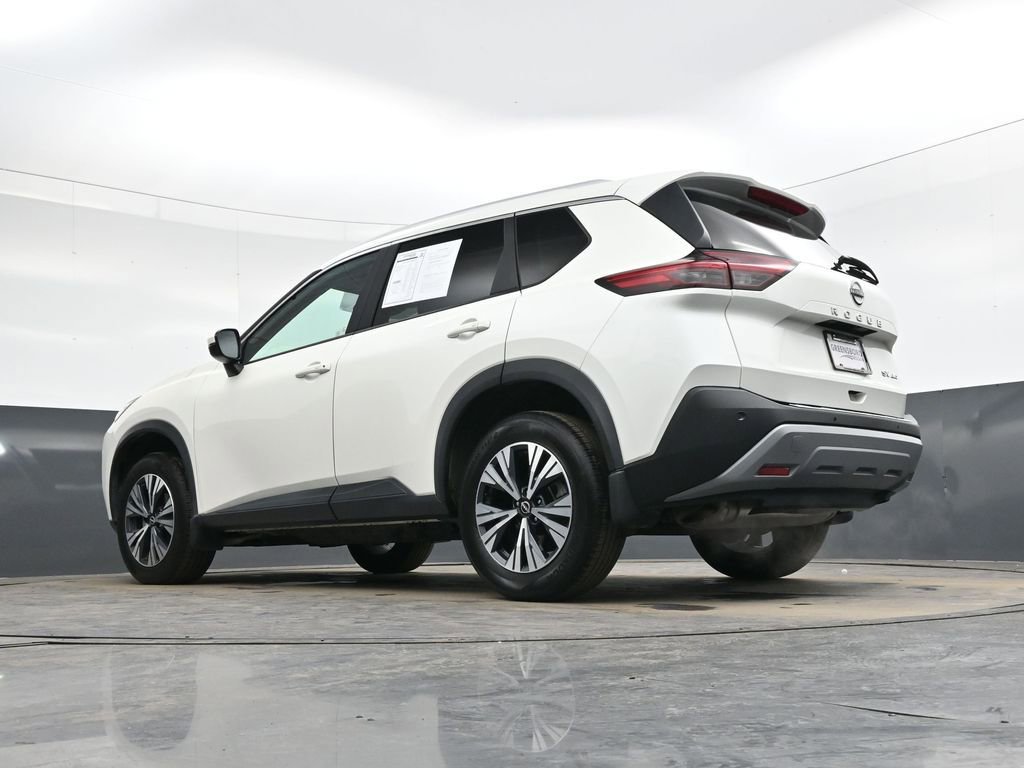 Used 2023 Nissan Rogue SV w/ SV Premium Package image 38