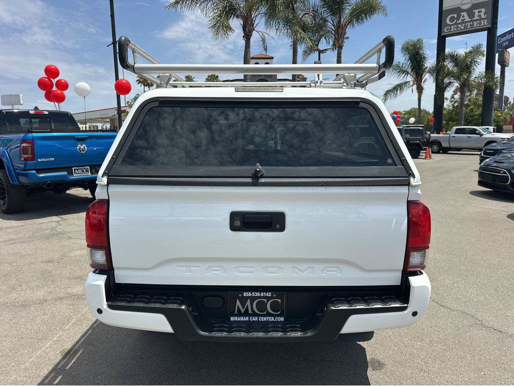 Used 2018 Toyota Tacoma SR RWD image 12