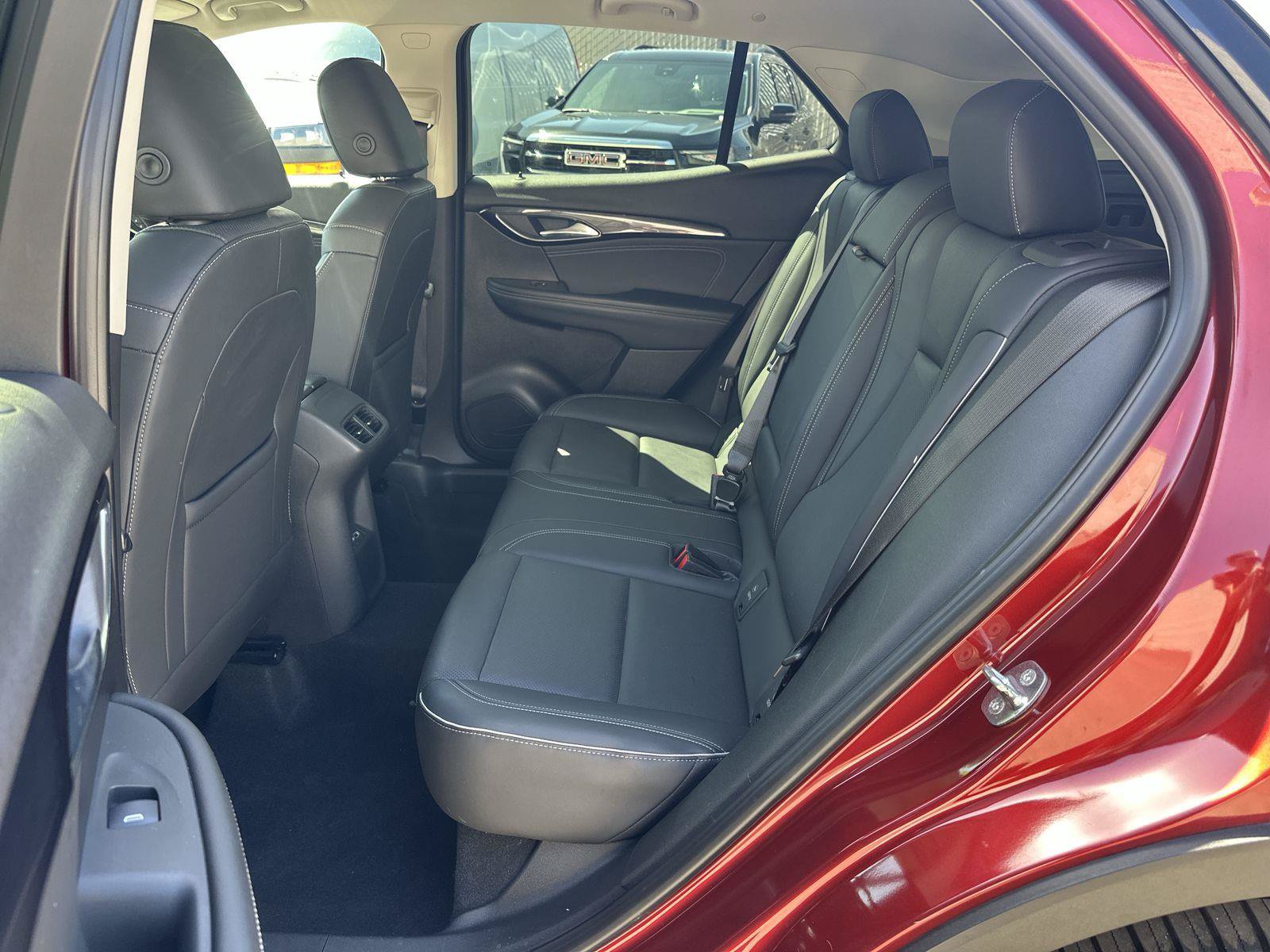 Used 2023 Buick Envision Essence FWD image 23