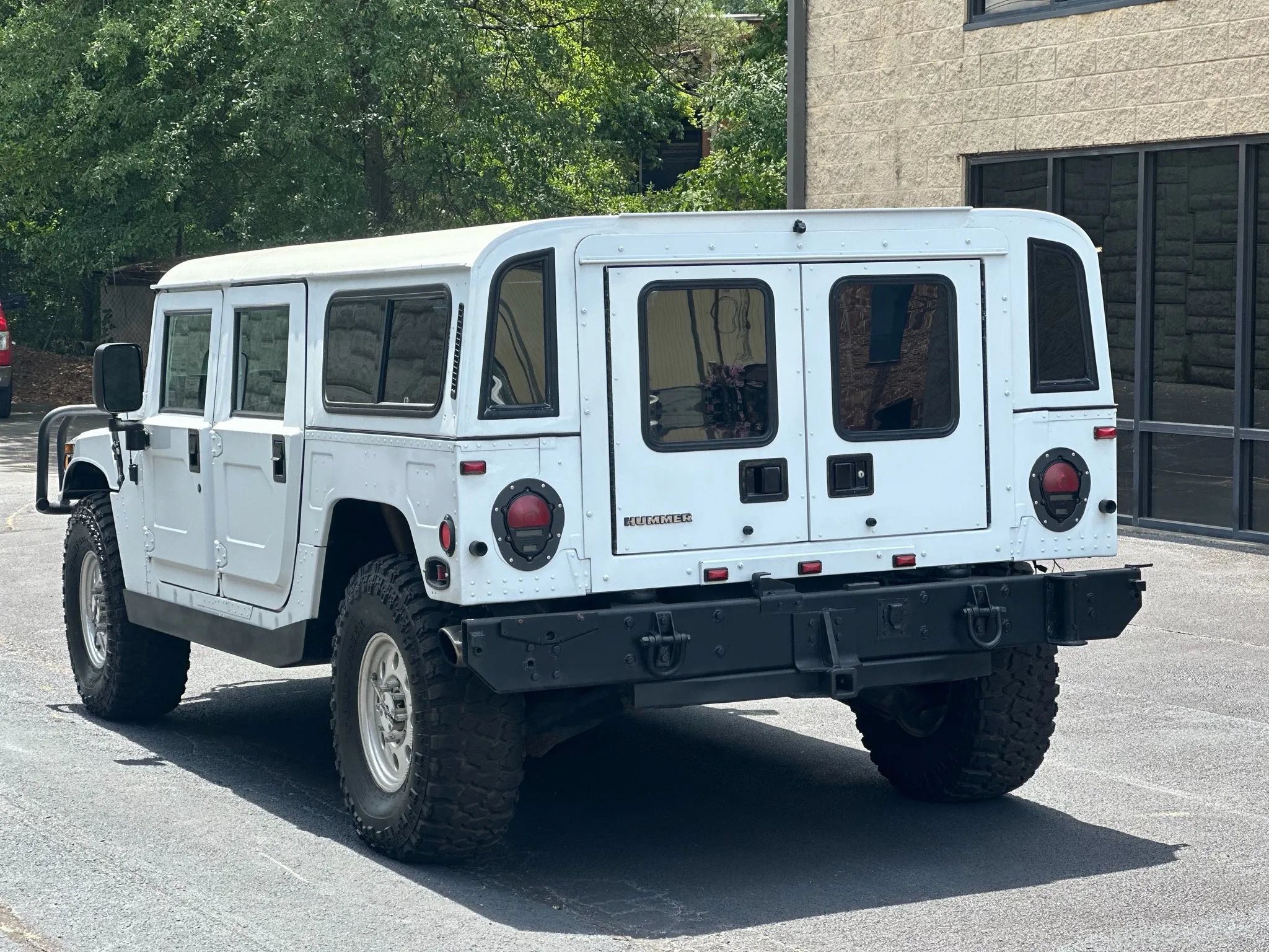 Used 1996 HUMMER H1 4-Door Wagon AWD/4WD image 9
