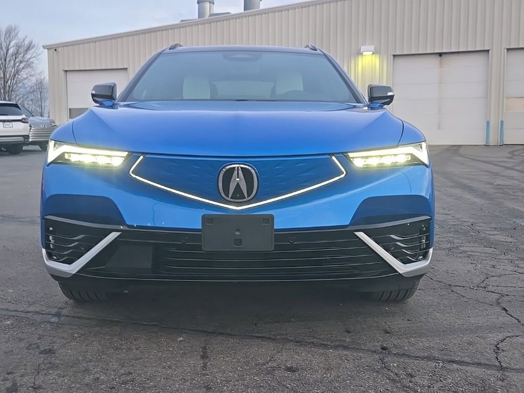 Used 2024 Acura ZDX Type S AWD/4WD image 2
