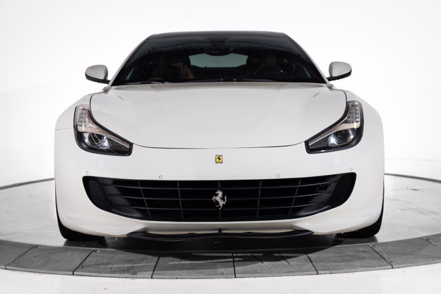 Used 2018 Ferrari GTC4Lusso AWD/4WD image 14