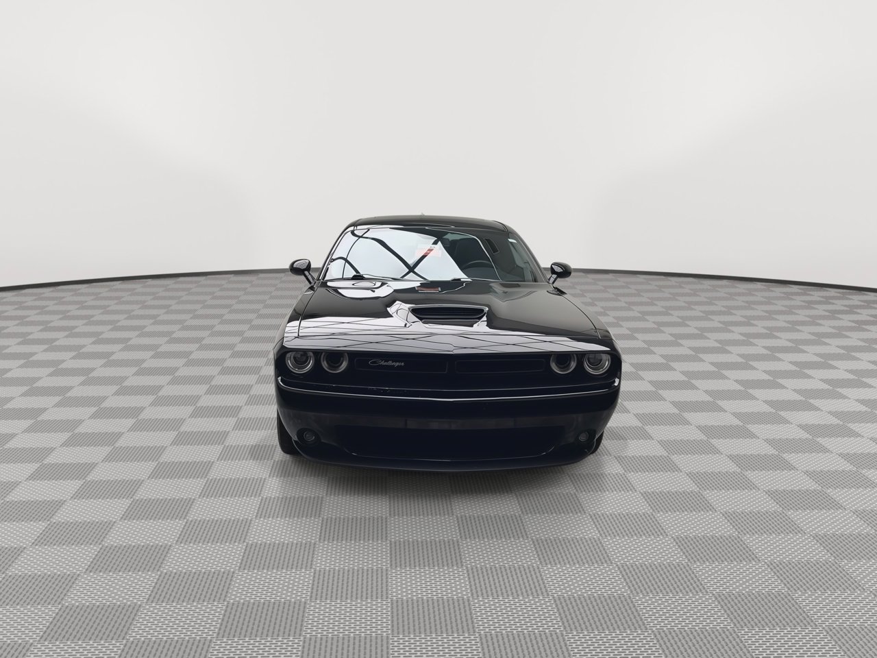 Used 2018 Dodge Challenger R/T Plus RWD image 33