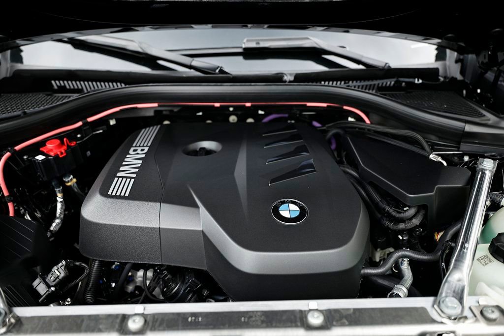 Used 2025 BMW X3 xDrive30i w/ Premium Package image 29