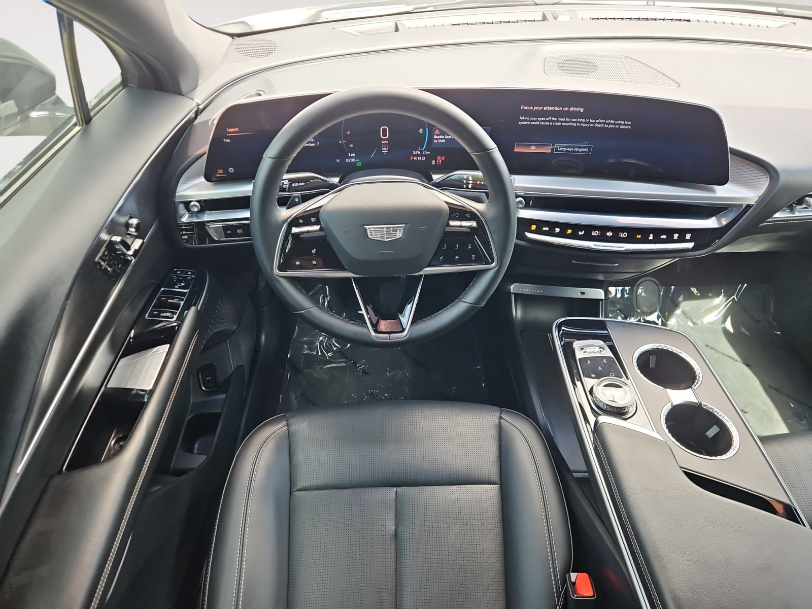 Used 2024 Cadillac Lyriq Luxury RWD image 10