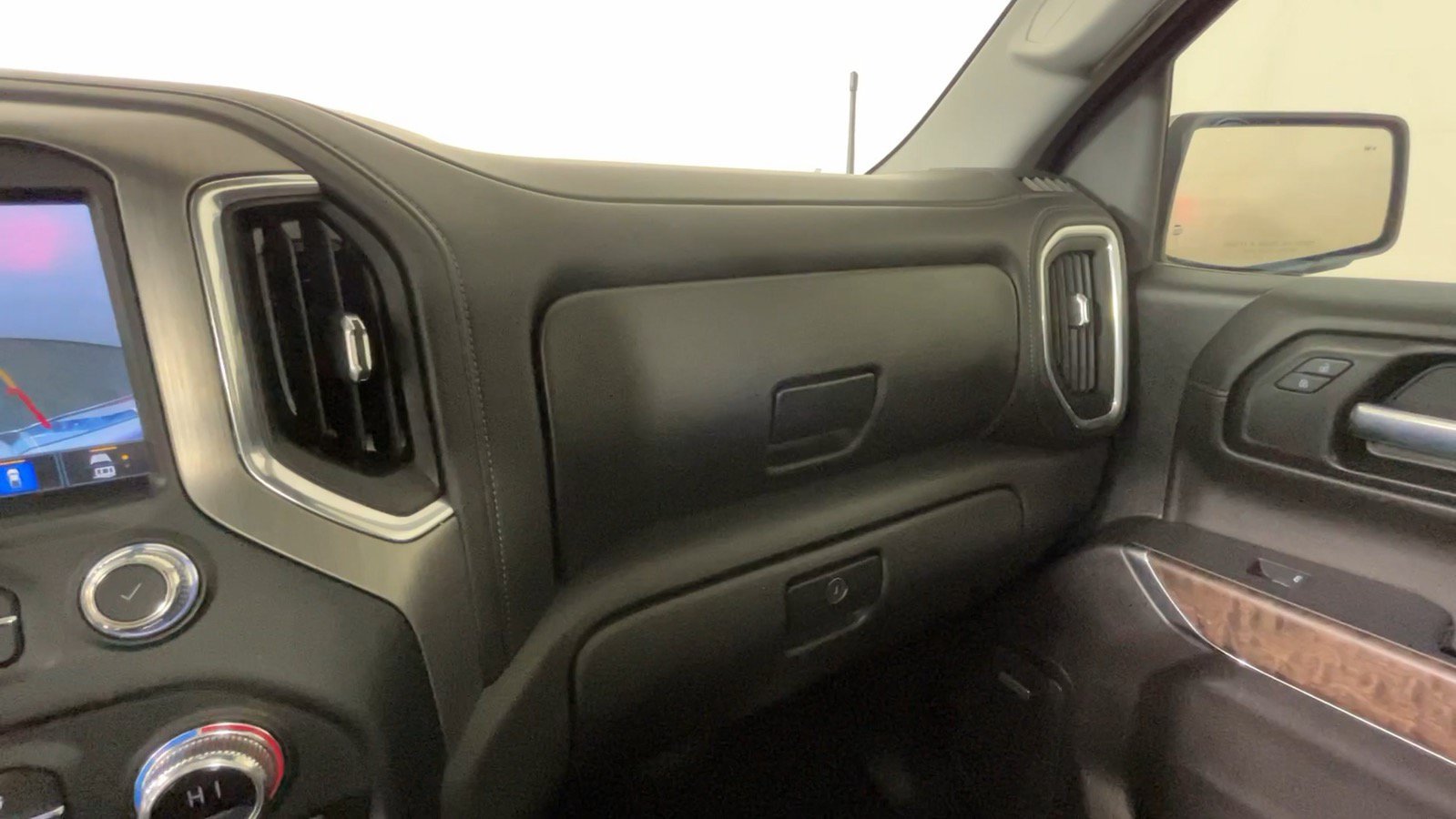 Used 2021 GMC Sierra 1500 Denali w/ Denali Ultimate Package AWD/4WD image 41