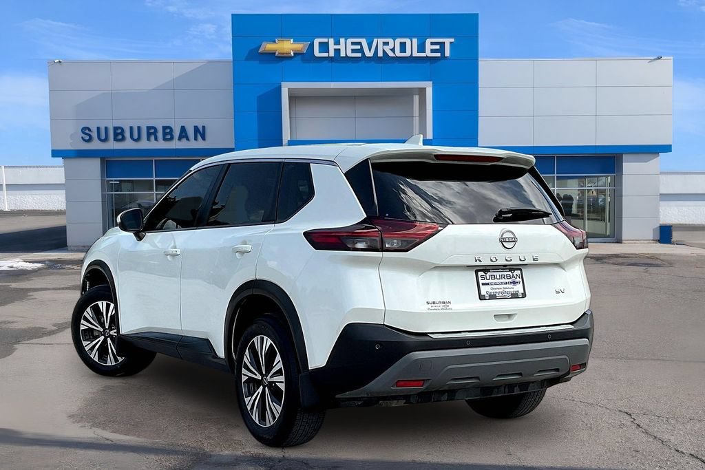 Used 2022 Nissan Rogue SV FWD image 3