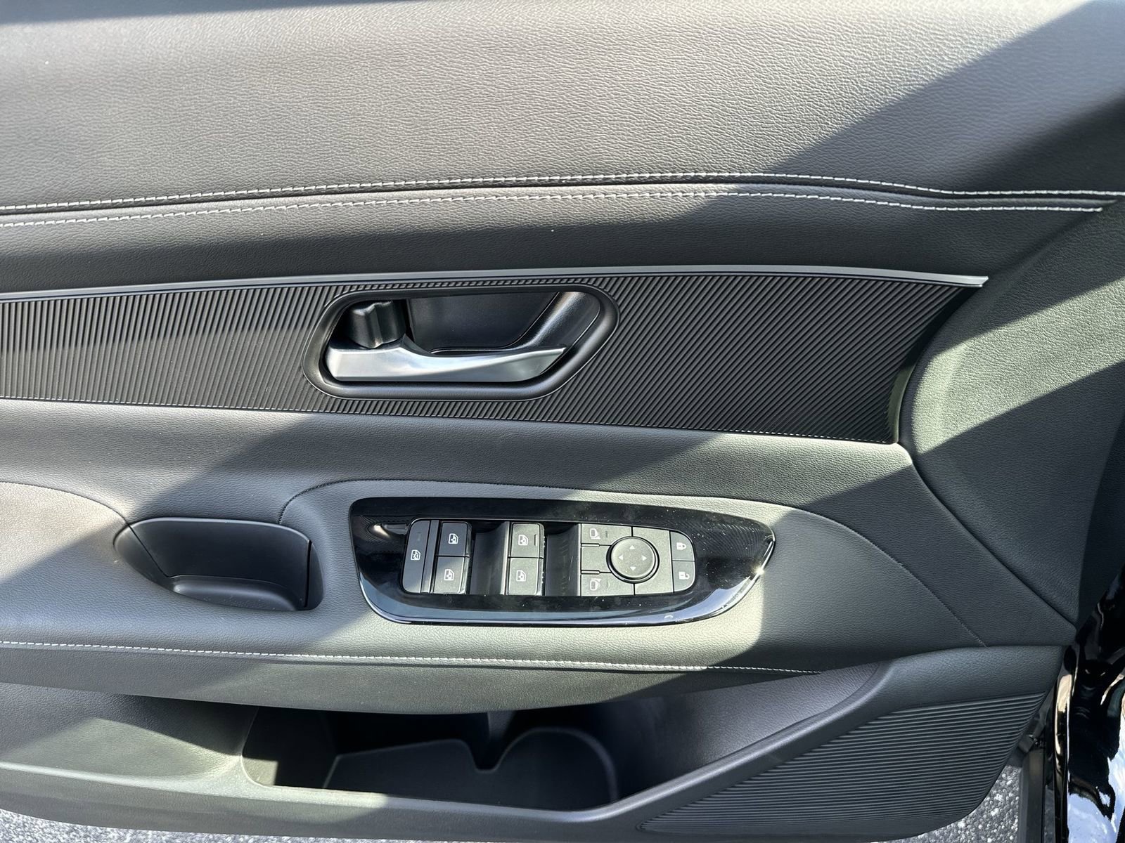 New 2026 Nissan Murano SV image 19