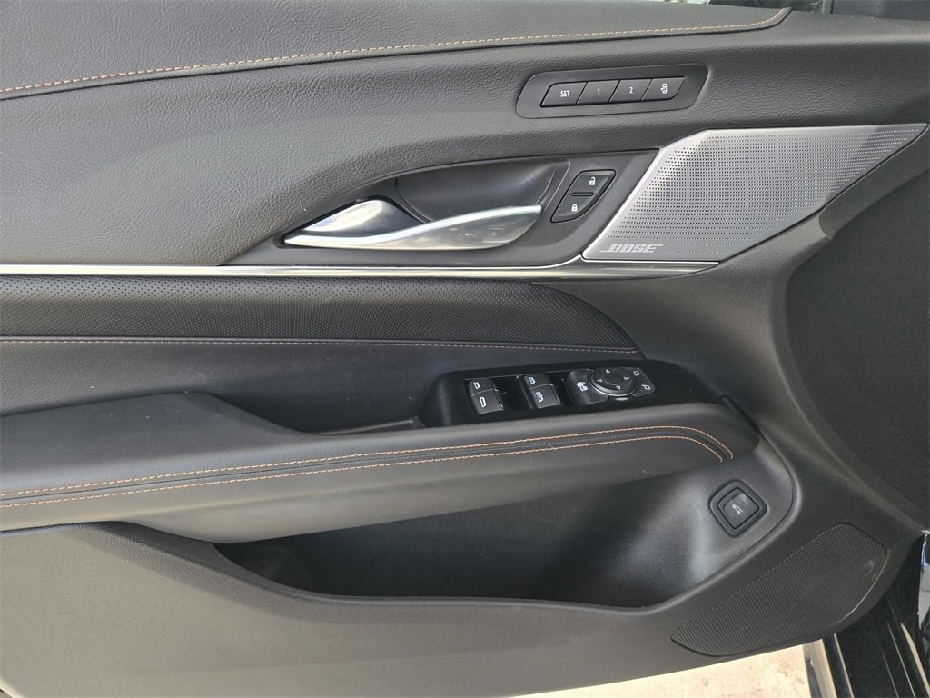 Used 2022 Cadillac CT4 V image 32