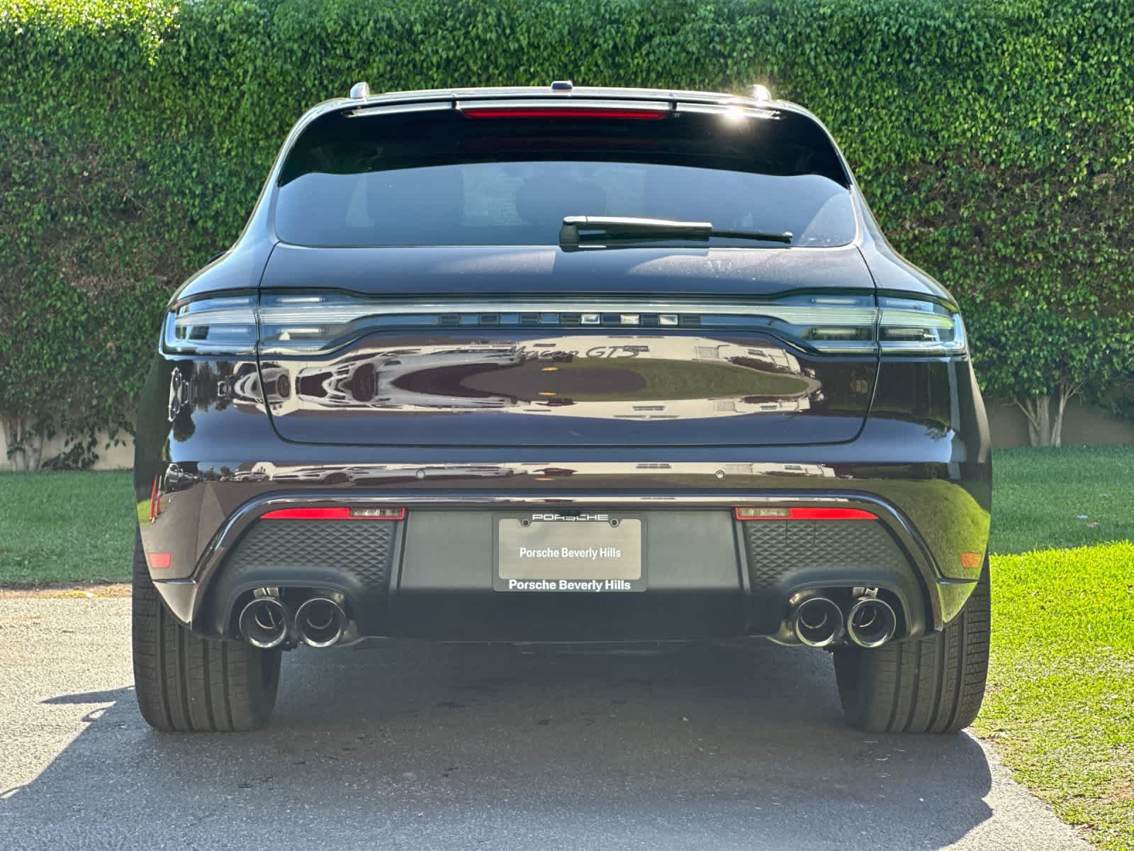New 2026 Porsche Macan GTS AWD/4WD image 7