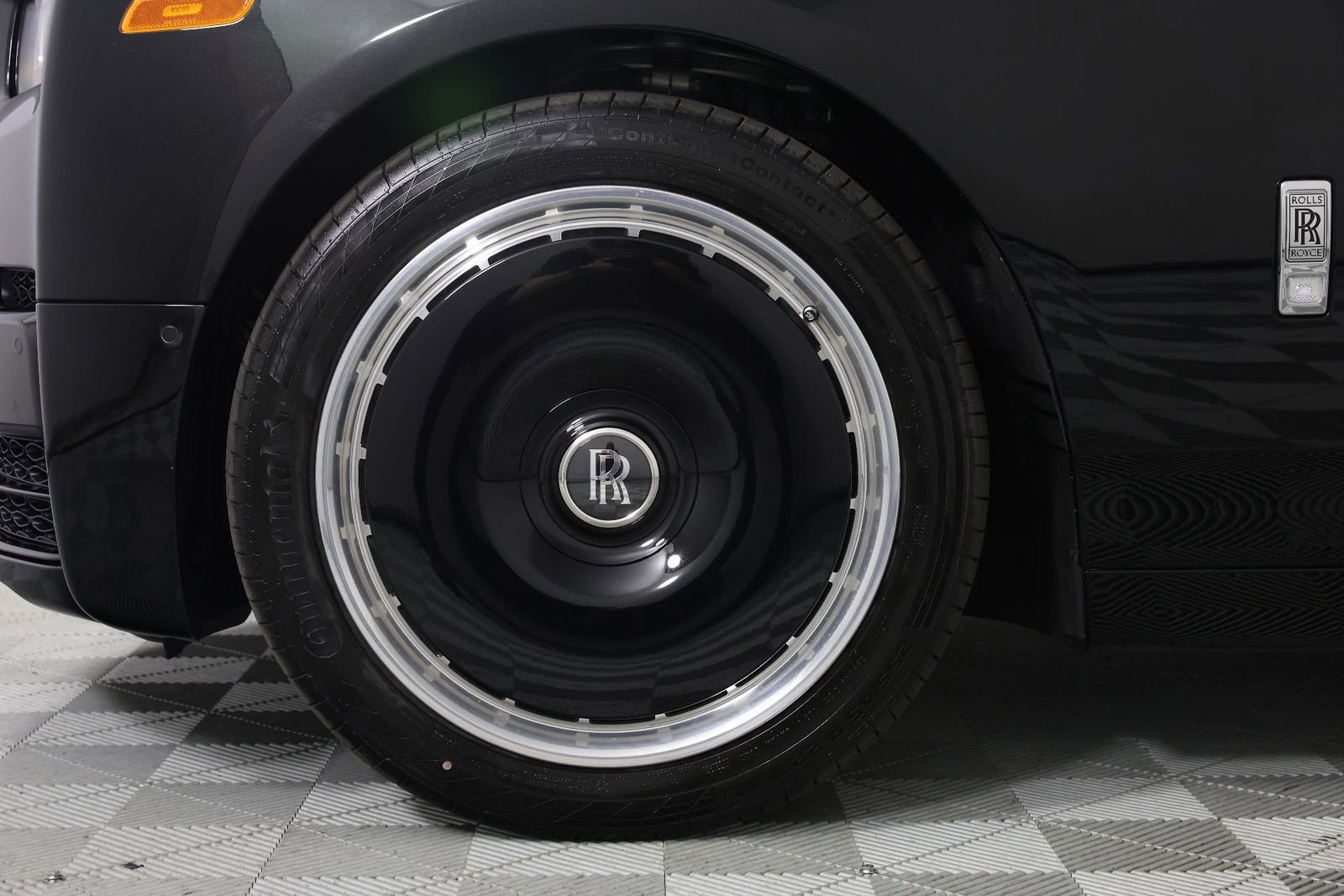 New 2026 Rolls-Royce Phantom Sedan image 32