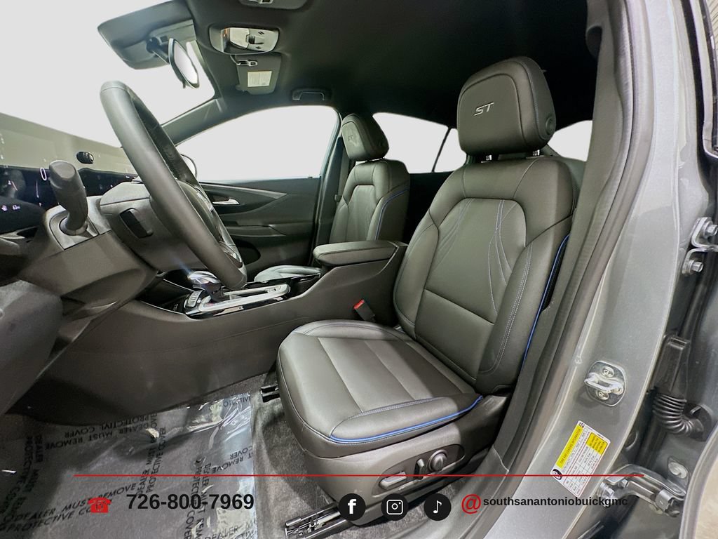 Certified 2025 Buick Envista Sport Touring w/ Convenience I Package FWD image 21