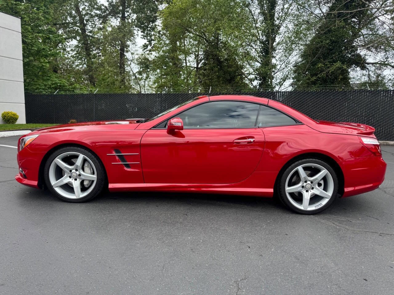 Used 2013 Mercedes-Benz SL 550 image 5