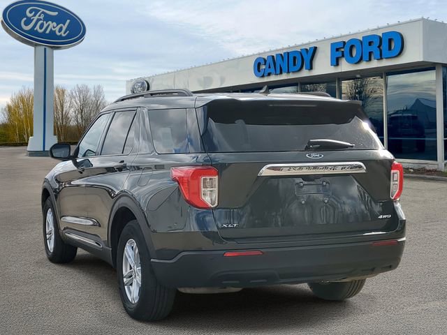 Used 2022 Ford Explorer XLT image 3