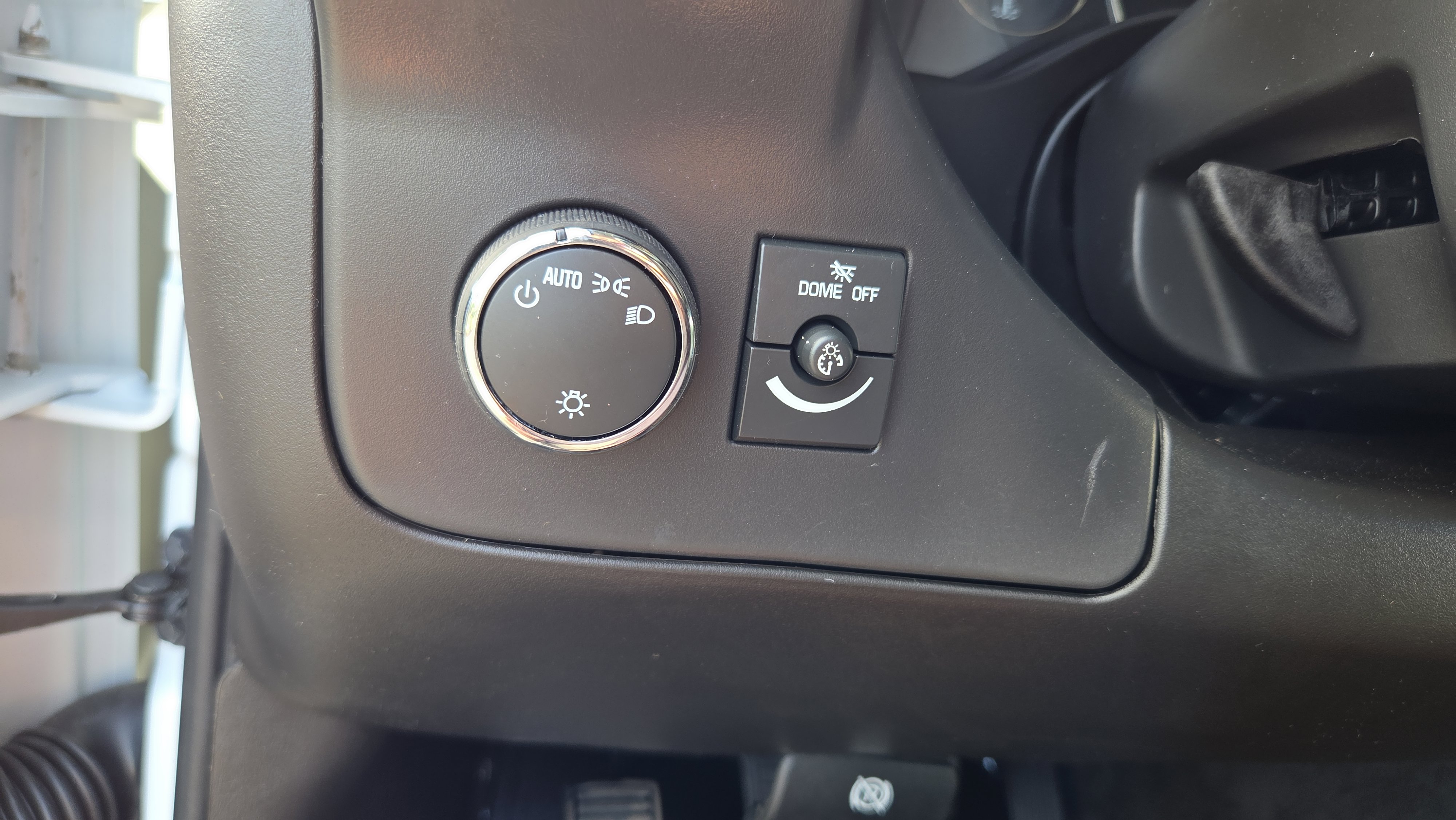 New 2026 Chevrolet Express 2500 LT w/ LT Preferred Equipment Group image 25