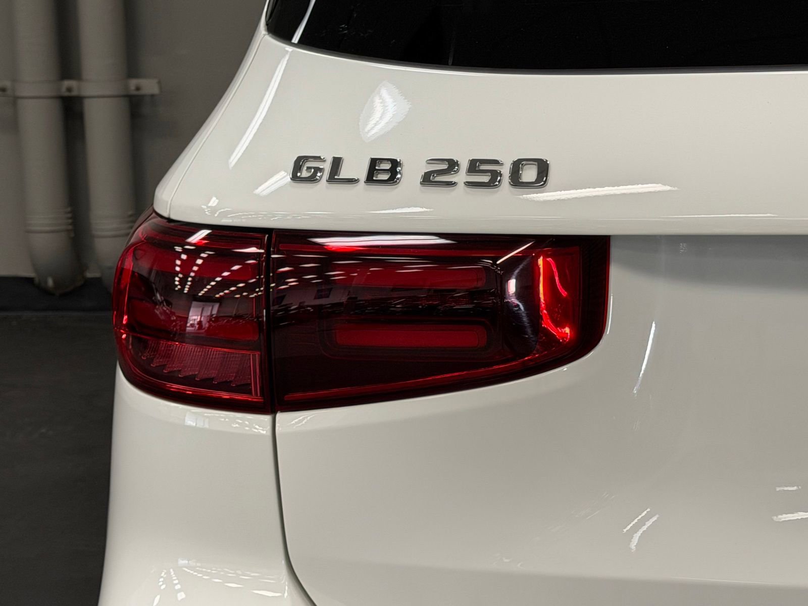 Used 2026 Mercedes-Benz GLB 250 image 12