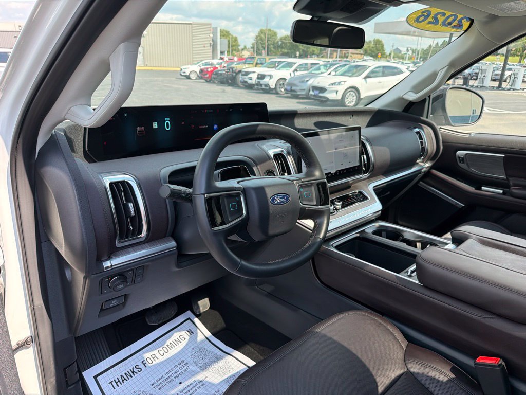 Certified 2026 Ford Expedition Platinum w/ Platinum Ultimate Package AWD/4WD image 11