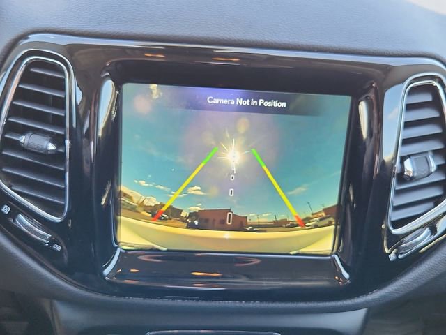 Used 2021 Jeep Compass Limited w/ Sun and Sound Group image 27