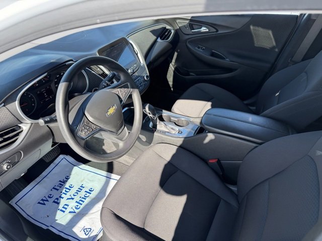 Used 2024 Chevrolet Malibu LT image 19