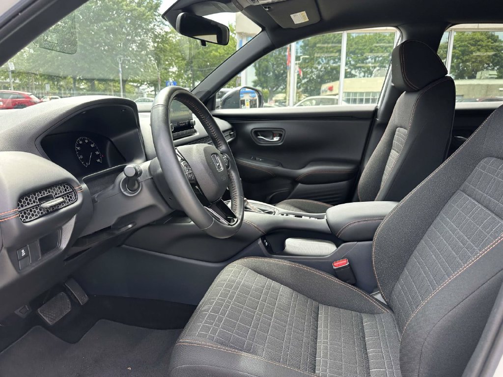 Certified 2023 Honda HR-V Sport image 12