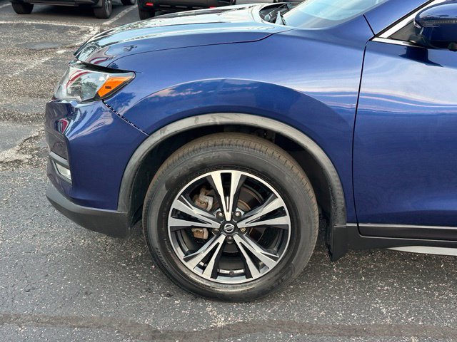 Used 2020 Nissan Rogue SV w/ Sun & Sound Touring Package AWD/4WD image 7