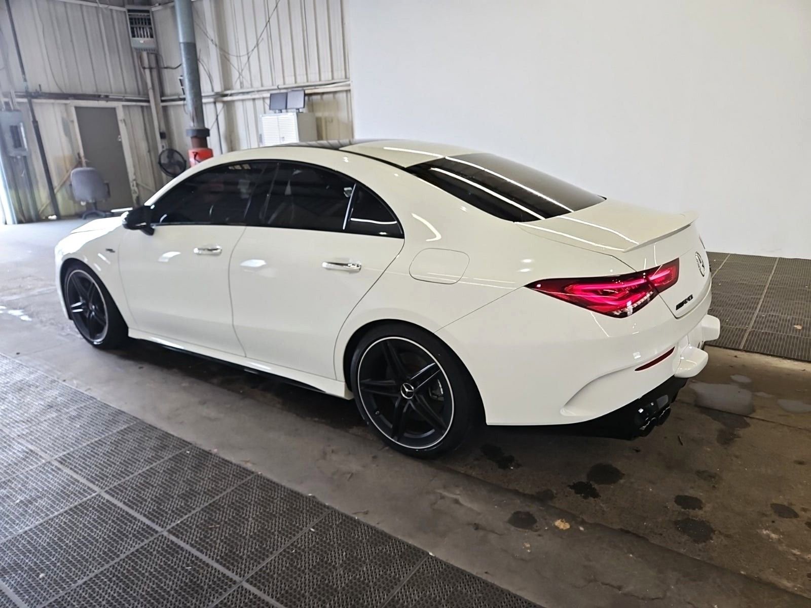 Used 2022 Mercedes-Benz CLA 45 AMG 4MATIC image 4