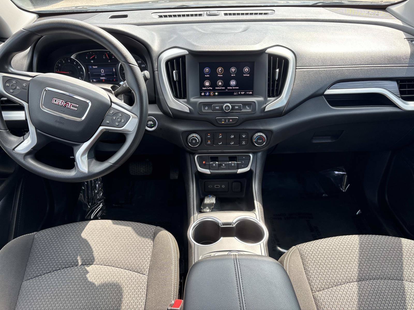 Used 2024 GMC Terrain SLE AWD/4WD image 30
