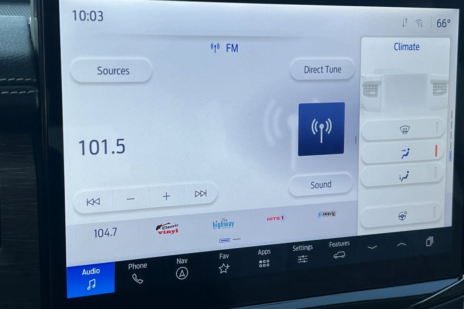 Used 2024 Ford Expedition Limited image 20