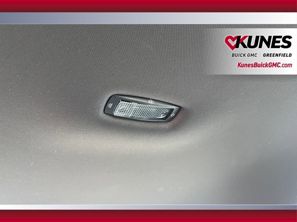 Used 2025 Volkswagen Jetta Sport image 36