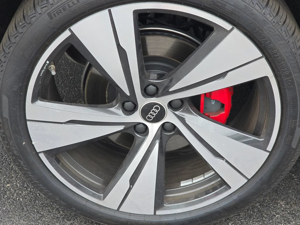 New 2026 Audi SQ5 Premium Plus AWD/4WD image 9