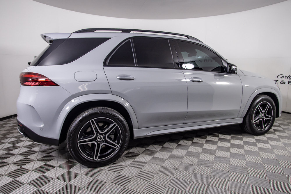 Used 2025 Mercedes-Benz GLE 450e 4MATIC w/ AMG Line Exterior image 16