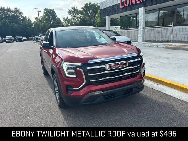 Used 2025 GMC Terrain Elevation AWD/4WD image 4