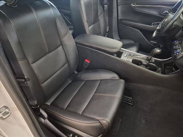 Used 2018 Chevrolet Impala LT w/ LT Leather Package FWD image 20