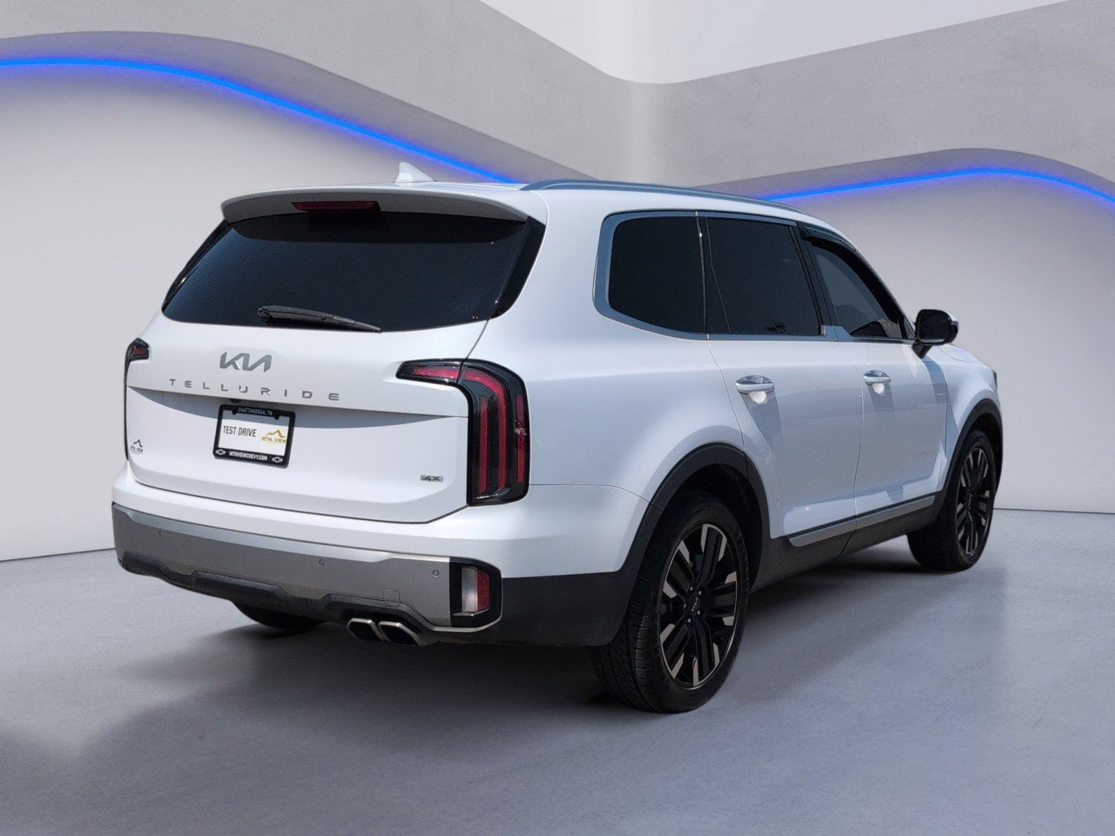 Used 2023 Kia Telluride SX AWD/4WD image 3