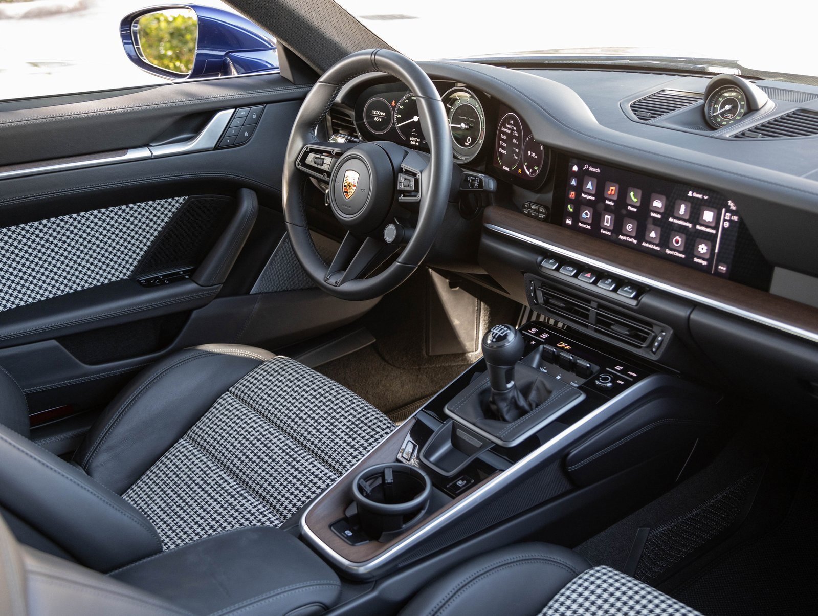 Used 2023 Porsche 911 Sport Classic image 12