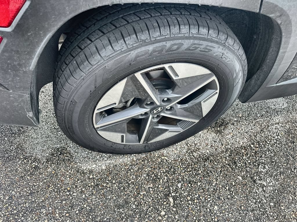 Used 2025 Hyundai Tucson SEL FWD image 6