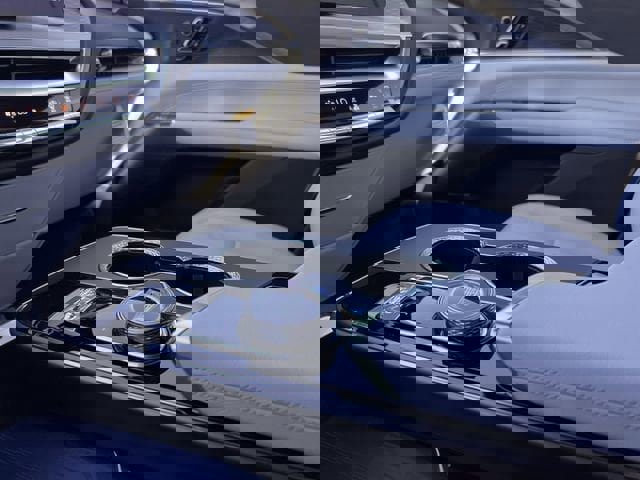 New 2026 Cadillac Lyriq Luxury image 17