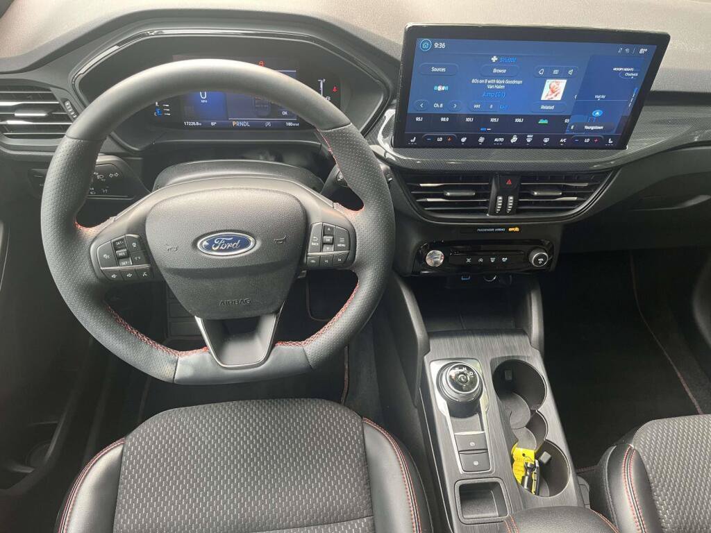 Certified 2023 Ford Escape ST-Line w/ Tech Pack #1 FWD image 2