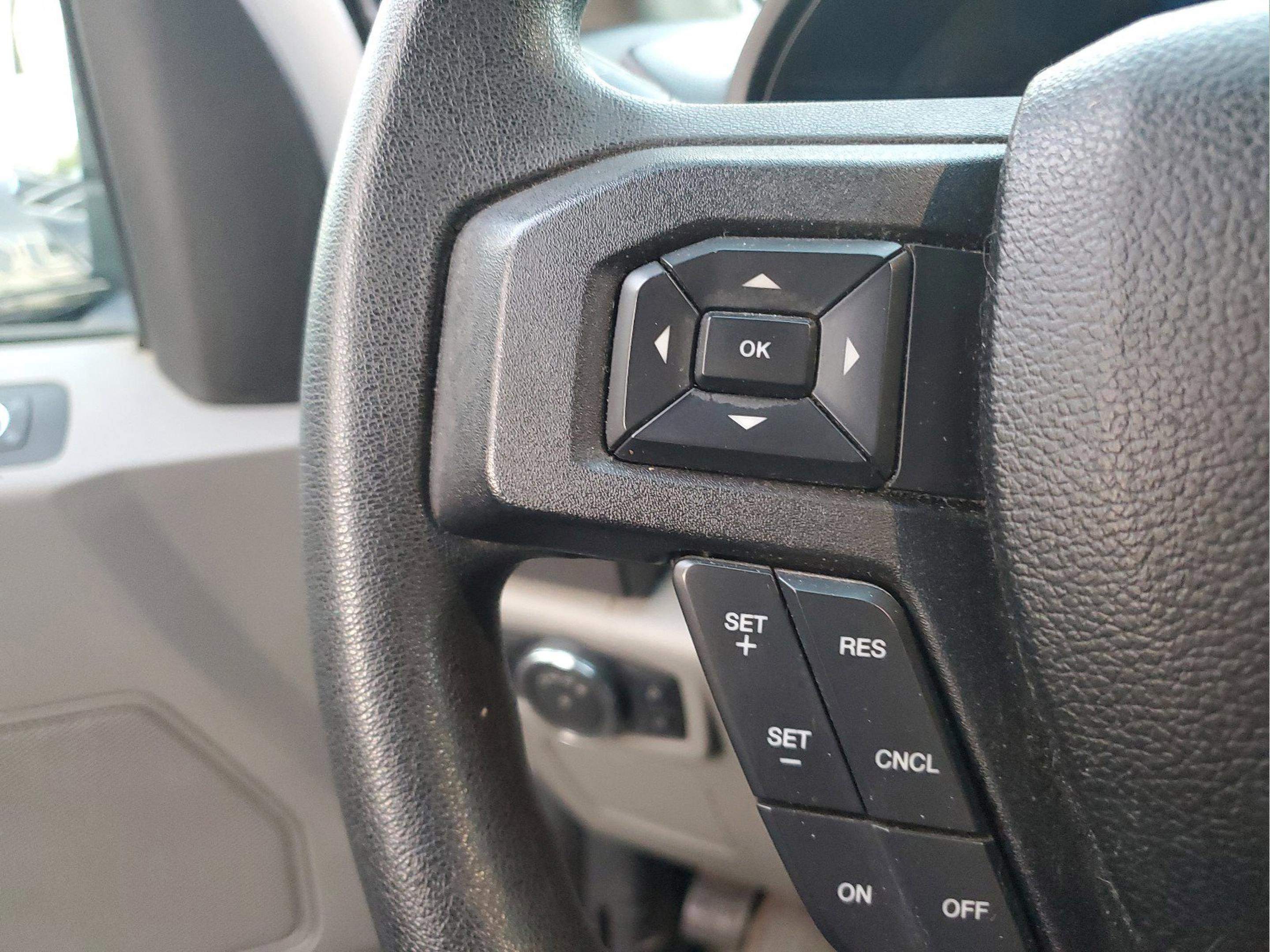 Used 2015 Ford F150 XLT image 27