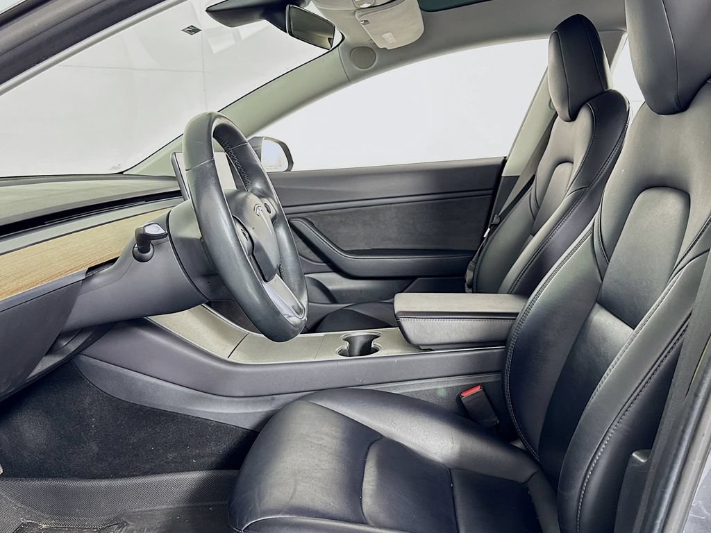 Used 2018 Tesla Model 3 Mid Range RWD image 10