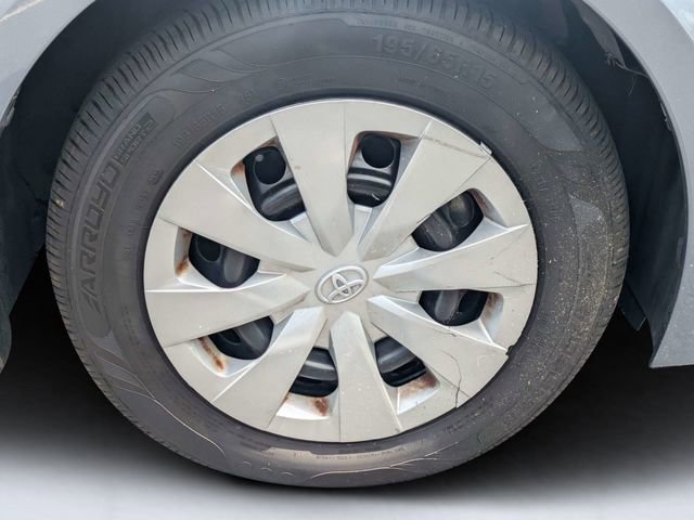 Used 2022 Toyota Corolla L FWD image 11